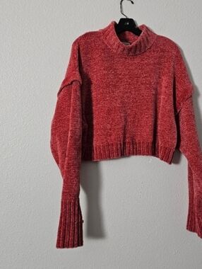 Cozy Red Chenille Cropped Sweater Sz L